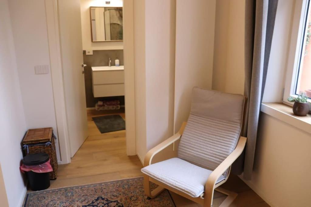Little Apartment Over The Canal โบโลญญา ภายนอก รูปภาพ